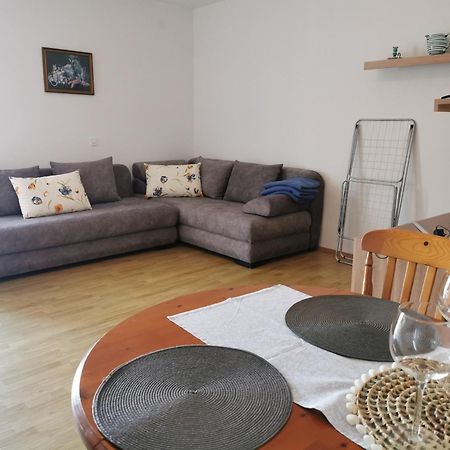 Apartmani Gabi Cesarica Extérieur photo