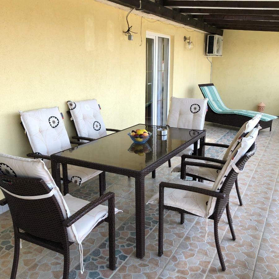 Apartmani Gabi Cesarica Extérieur photo